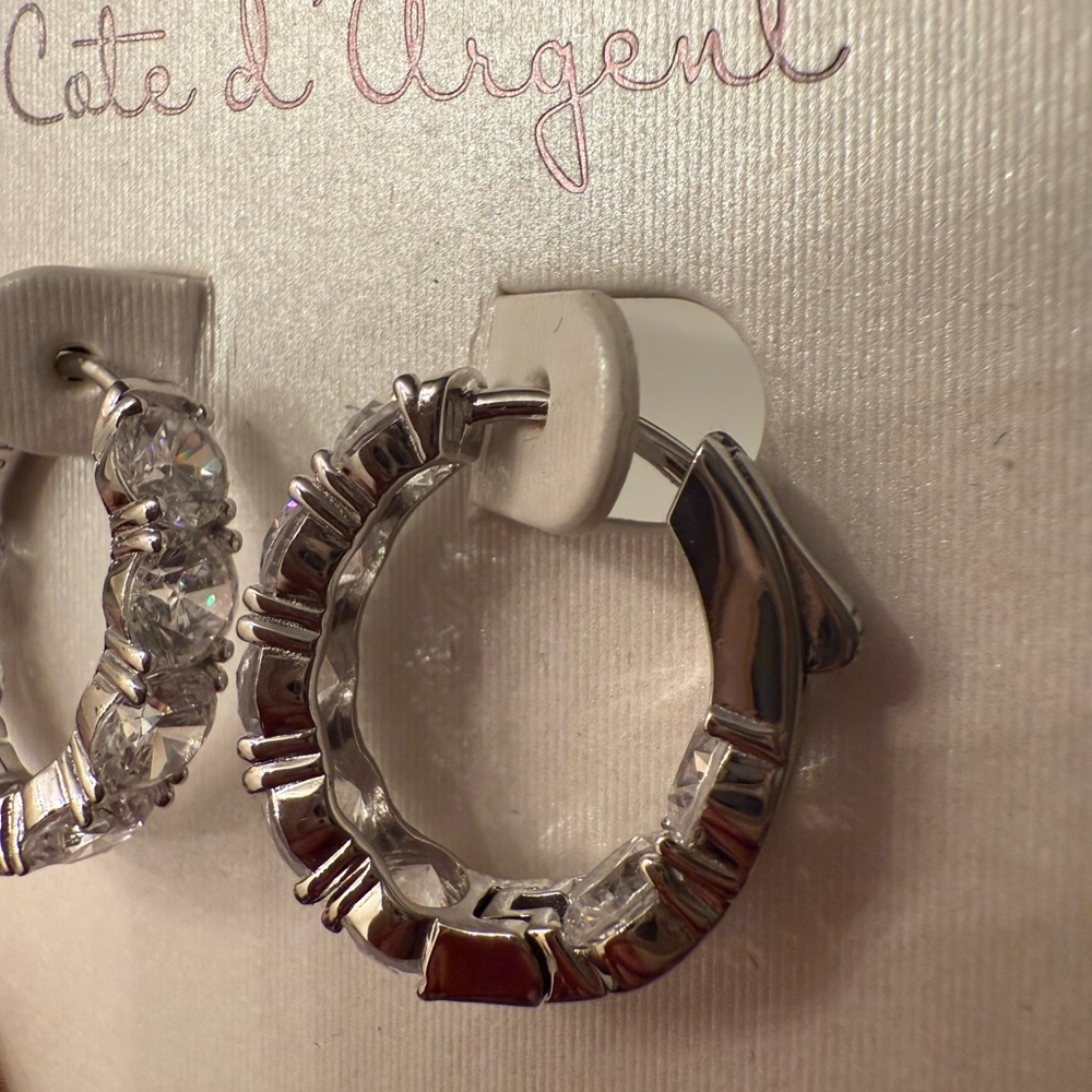Silver Ribbed Hoop Earrings with Geometric Design